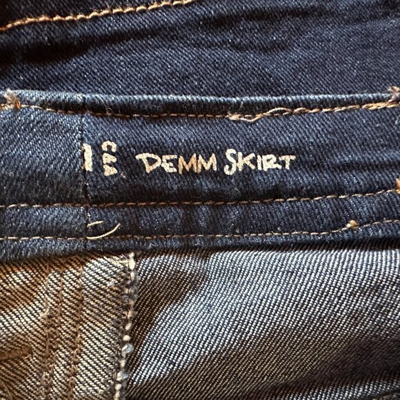 C&A Europe Dark Blue Denim Skirt – French Size 38 (US Small/4) - Picture 3 of 6